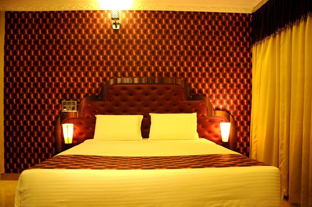 Jal Mahal Resort And Spa Mysore Chambre photo